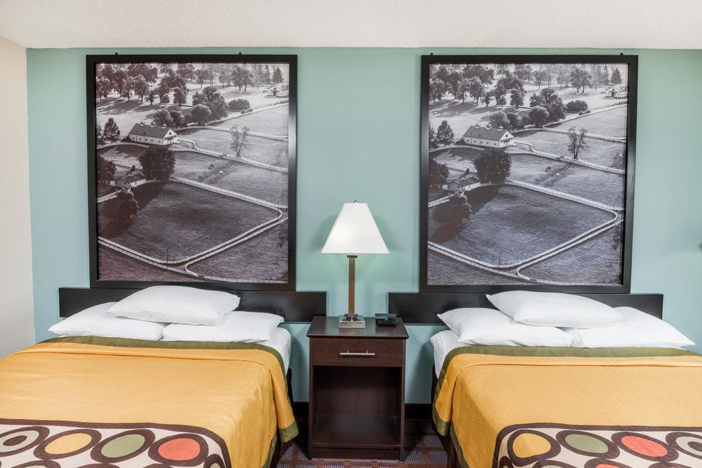 Super 8 Paducah Motel Dış mekan fotoğraf